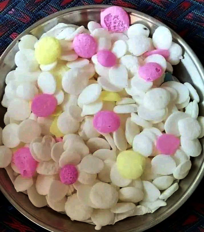 ਪਤਾਸਾ, ਪਤਾਸ਼ਾ, ਬਤਾਸ਼ਾ,pataasa, patasa, patasha. pataasha. bataxha. bataasha.  پتاسہ۔ پتاشہ۔ بتاشہ۔ 