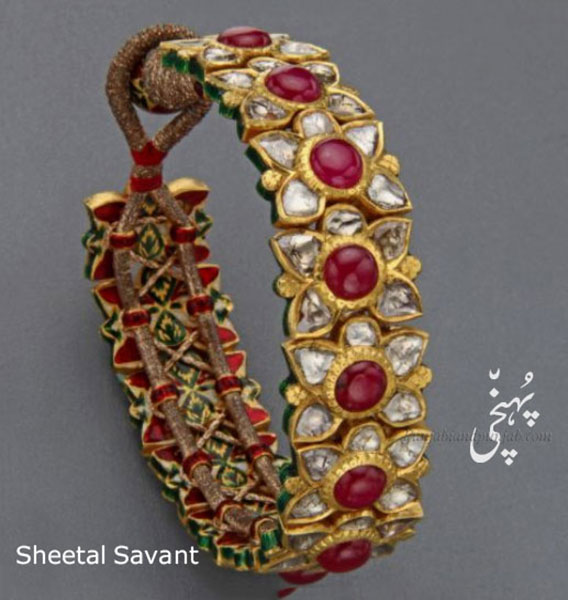 ,Paunhchi,ਪਹੁੰਚੀ,ਪੌਂਹਚੀ,ਦਸਤੀ,dasti,bracelets, band, pahunchi,Traditional Ornaments of Punjab,Jewellery,jewelry,زیور